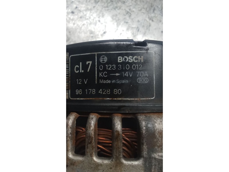 Recambio de alternador para peugeot 306 (7b, n3, n5) 1.9 sld referencia OEM IAM 9617842880 0123310012 70A