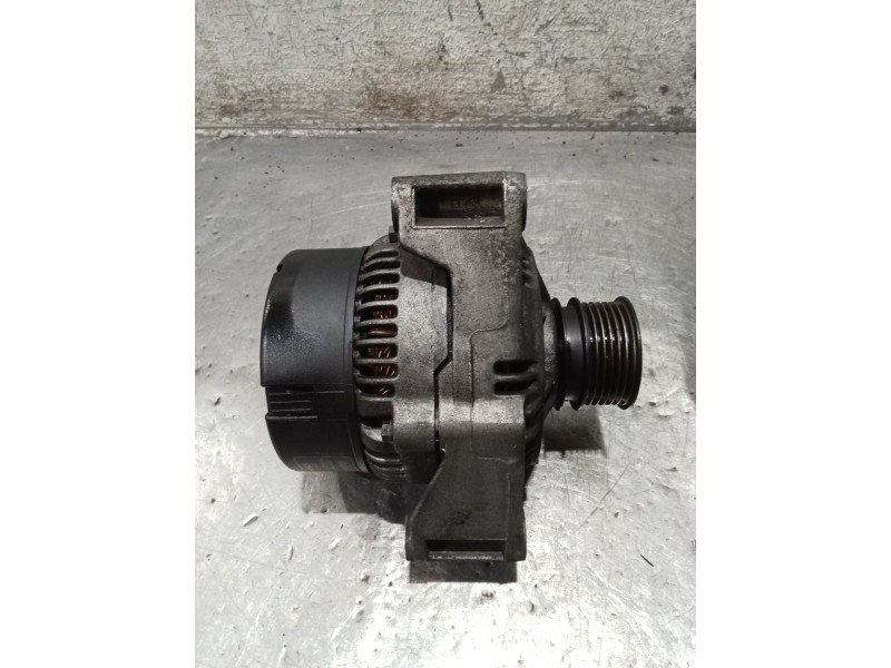 Recambio de alternador para mercedes-benz clase e (w210) e 220 d (210.004) referencia OEM IAM 0101544702 0123320045 95