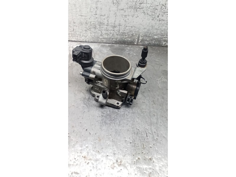 Recambio de caja mariposa para bmw serie 3 berlina (e46) 318i referencia OEM IAM 0280140575 14358460 1436000