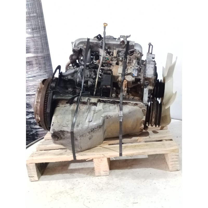 Recambio de motor completo para nissan patrol iii/2 station wagon (w260) 2.8 d 4x4 referencia OEM IAM TD27 ZEXEL 013207Y