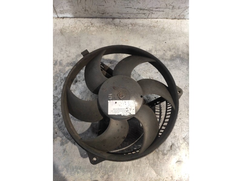 Recambio de electroventilador para volvo serie 460 2.0i glt referencia OEM IAM 9010530  