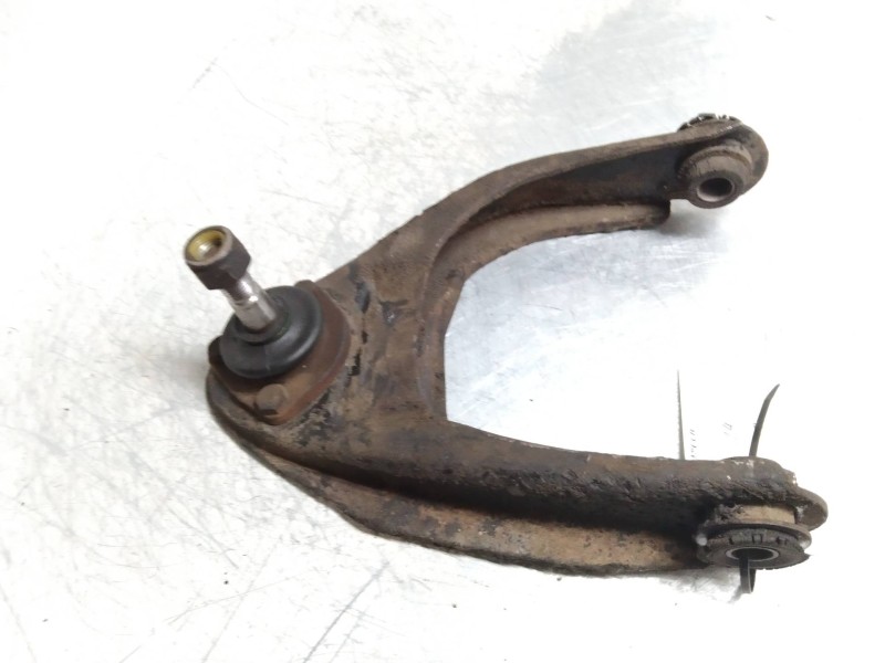 Recambio de brazo suspension superior delantero derecho para seat 124 1.2 referencia OEM IAM   