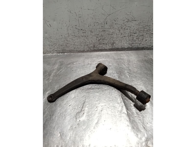 Recambio de brazo suspension inferior delantero izquierdo para citroën xm (y3) 2.0 referencia OEM IAM   89
