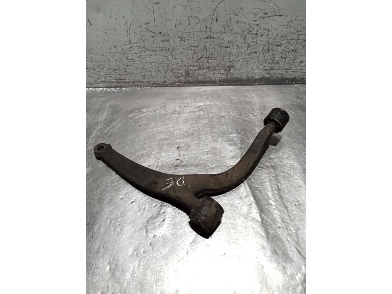 Recambio de brazo suspension inferior delantero derecho para citroën xm (y3) 2.0 referencia OEM IAM   89