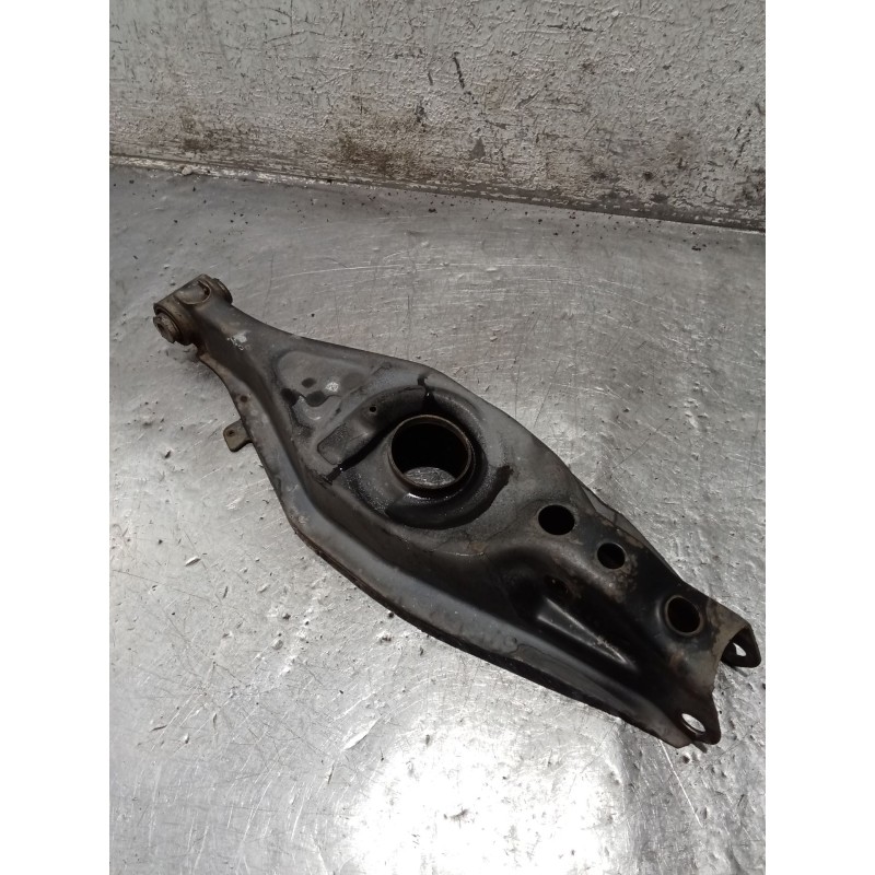 Recambio de brazo suspension inferior trasero izquierdo para mercedes-benz clase e (w210) e 220 d (210.004) referencia OEM IAM  