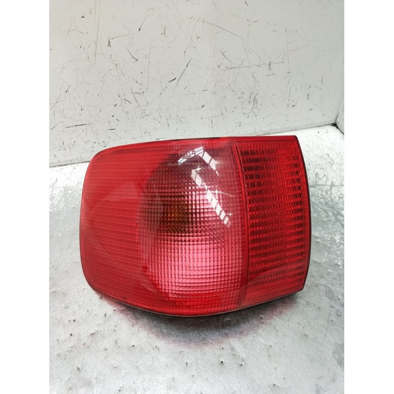 Recambio de piloto trasero izquierdo interior para audi 80 b4 sedán (8c2) 1.9 tdi referencia OEM IAM   92