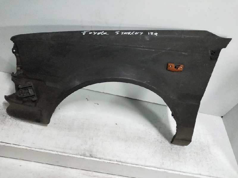 Recambio de aleta delantera izquierda para toyota starlet 1.0 referencia OEM IAM   