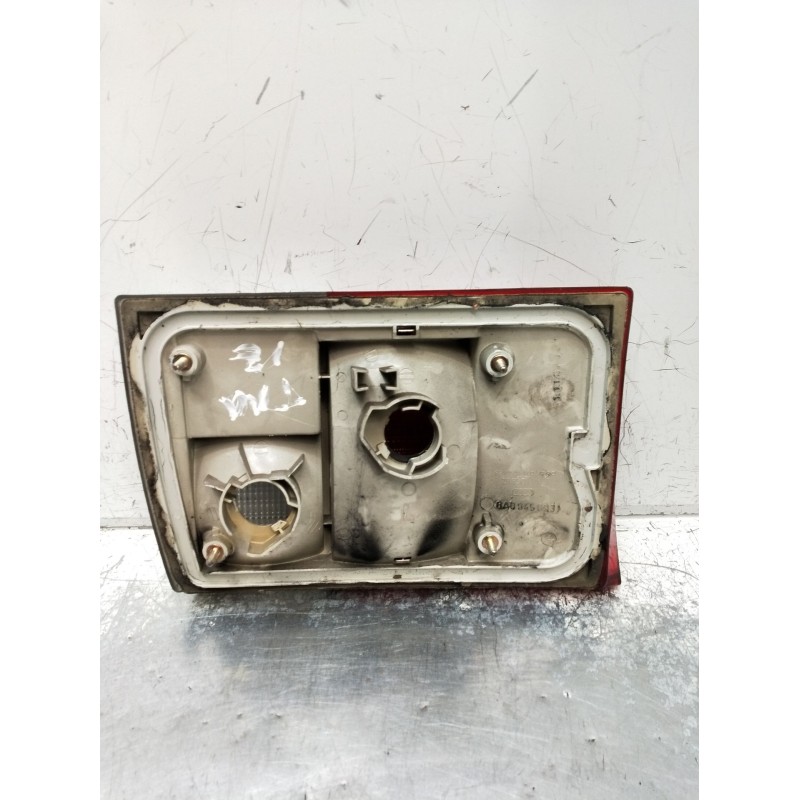 Recambio de piloto trasero izquierdo para audi 80 b4 sedán (8c2) 1.9 tdi referencia OEM IAM 8A09450931  92