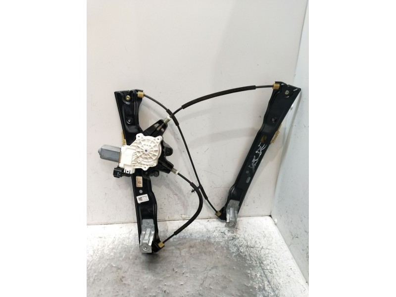 Recambio de elevalunas delantero derecho para ford focus turn. (cb8) titanium referencia OEM IAM BM51A23200BD 924754106 11 5P