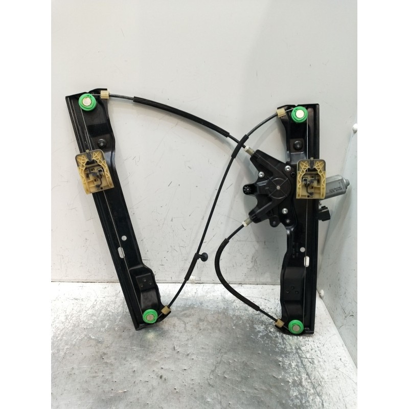 Recambio de elevalunas delantero derecho para ford focus turn. (cb8) titanium referencia OEM IAM BM51A23200BD 924754106 11 5P