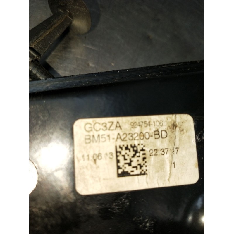Recambio de elevalunas delantero derecho para ford focus turn. (cb8) titanium referencia OEM IAM BM51A23200BD 924754106 11 5P