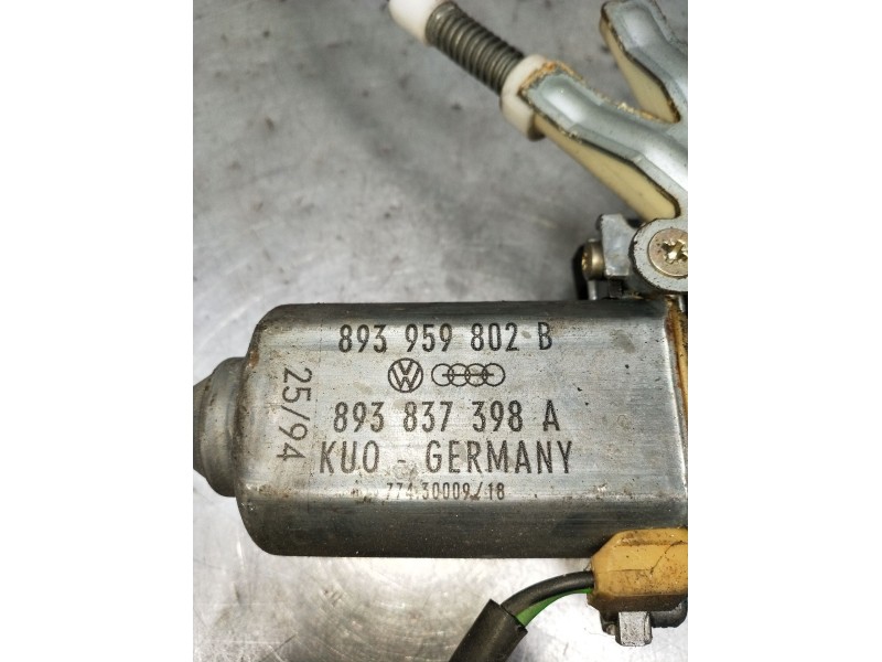 Recambio de elevalunas delantero derecho para audi 80 b4 sedán (8c2) 1.9 tdi referencia OEM IAM 893959802B 893837398A 92 4P