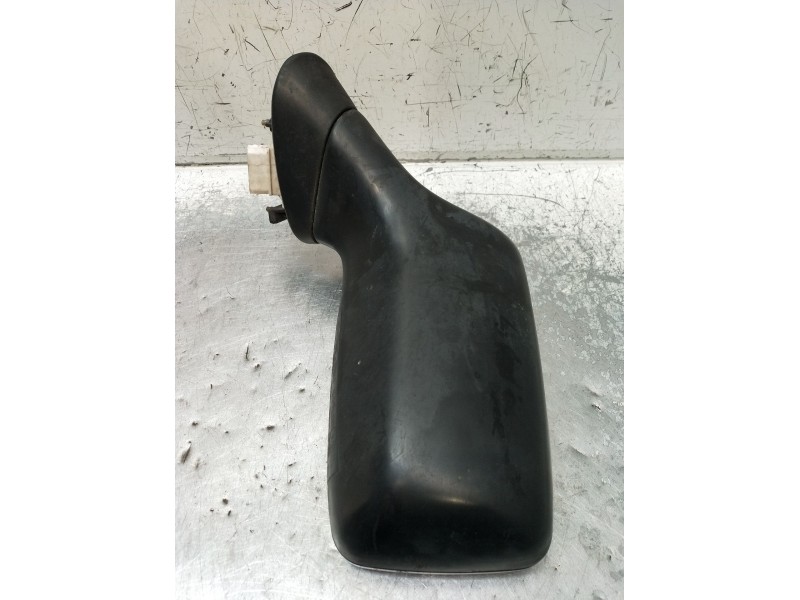 Recambio de retrovisor izquierdo para audi 80 b4 sedán (8c2) 1.9 tdi referencia OEM IAM  ELECTRICO 92