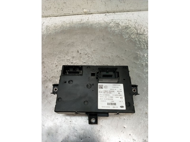 Recambio de caja reles / fusibles para peugeot boxer furgoneta 2.0 bluehdi 130 referencia OEM IAM 1389975080 2012DJ4342 4983ABCM