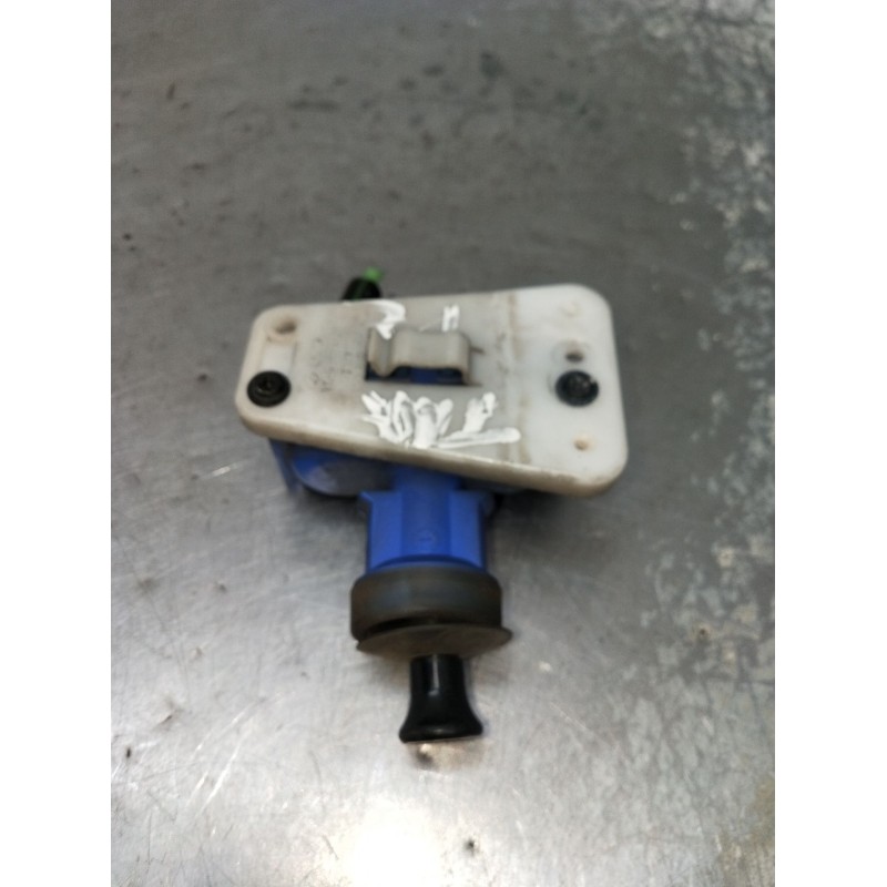 Recambio de motor cierre centralizado trasero izquierdo para audi 80 b4 sedán (8c2) 1.9 tdi referencia OEM IAM 893862153D  92 4P