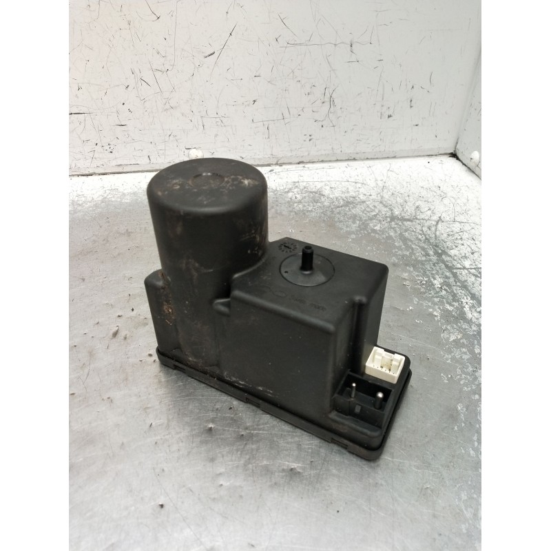 Recambio de centralita cierre para audi 80 b4 sedán (8c2) 1.9 tdi referencia OEM IAM 4A0862257A COMPRESOR CIERRE CENTRALIZADO 92