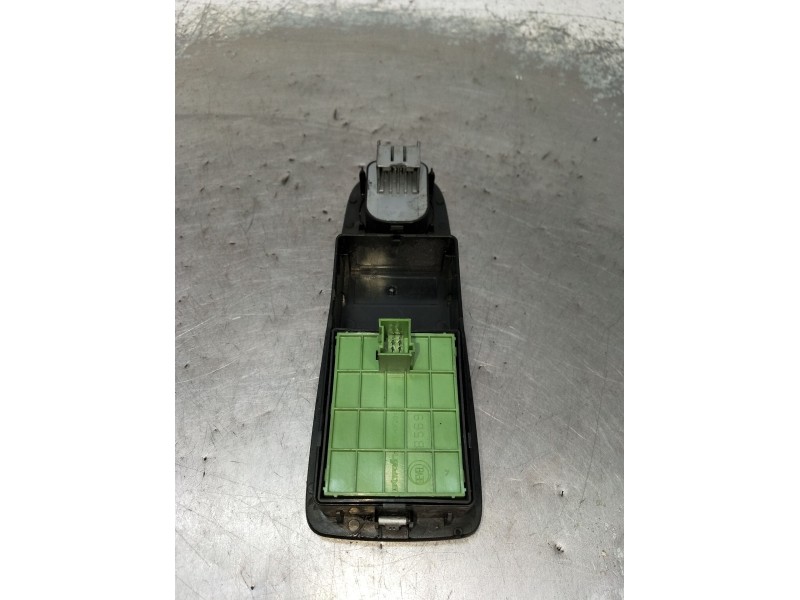 Recambio de mando elevalunas delantero izquierdo para peugeot boxer furgoneta 2.0 bluehdi 130 referencia OEM IAM   14 5P