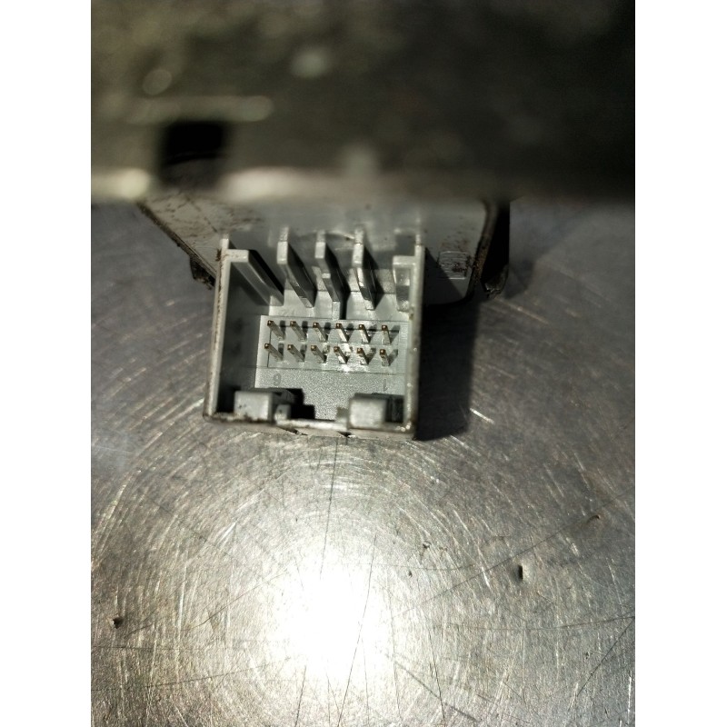 Recambio de mando elevalunas delantero izquierdo para peugeot boxer furgoneta 2.0 bluehdi 130 referencia OEM IAM   14 5P