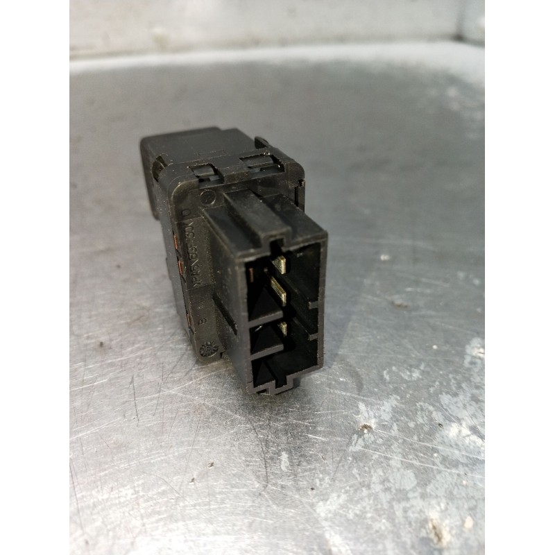 Recambio de mando elevalunas delantero derecho para peugeot 406 (8b) 2.0 hdi 110 referencia OEM IAM   99 4P