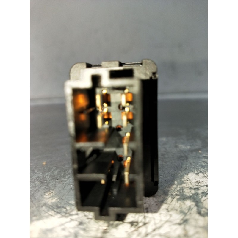 Recambio de mando elevalunas delantero derecho para peugeot 406 (8b) 2.0 hdi 110 referencia OEM IAM   99 4P