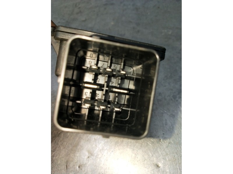 Recambio de caja precalentamiento para citroën berlingo multispace (b9) 1.6 bluehdi 120 referencia OEM IAM 967787168001 62152738