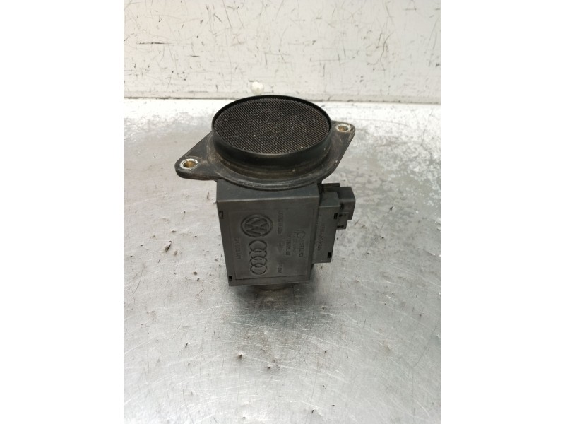 Recambio de caudalimetro para audi 80 b4 sedán (8c2) 1.9 tdi referencia OEM IAM 074906461 71822101 92