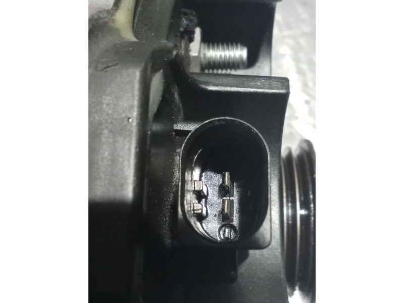 Recambio de alternador para bmw x5 (e53) 4.4i automático referencia OEM IAM   