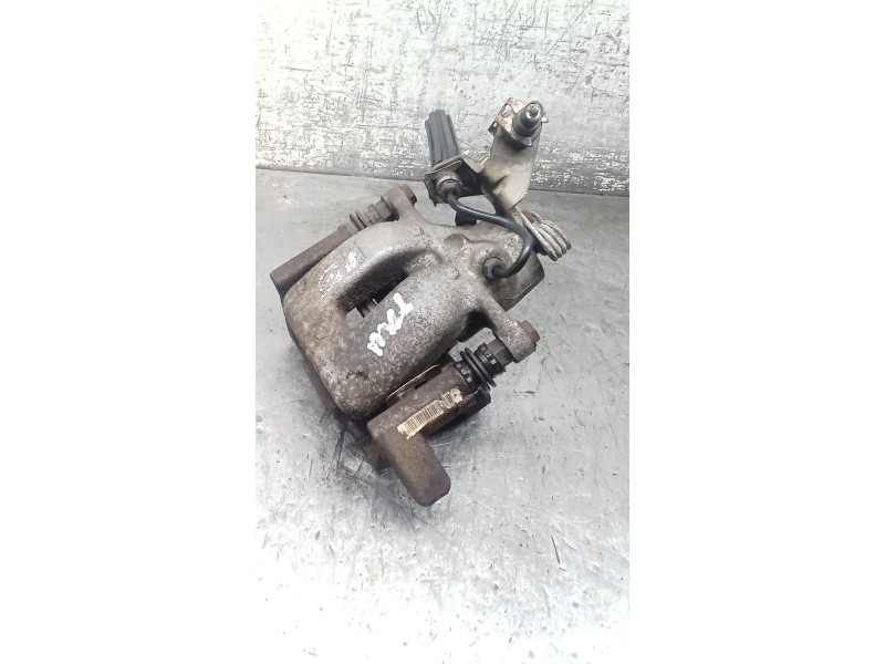 Recambio de pinza freno trasera derecha para skoda octavia ii (1z3) 1.9 tdi referencia OEM IAM  04 TRW