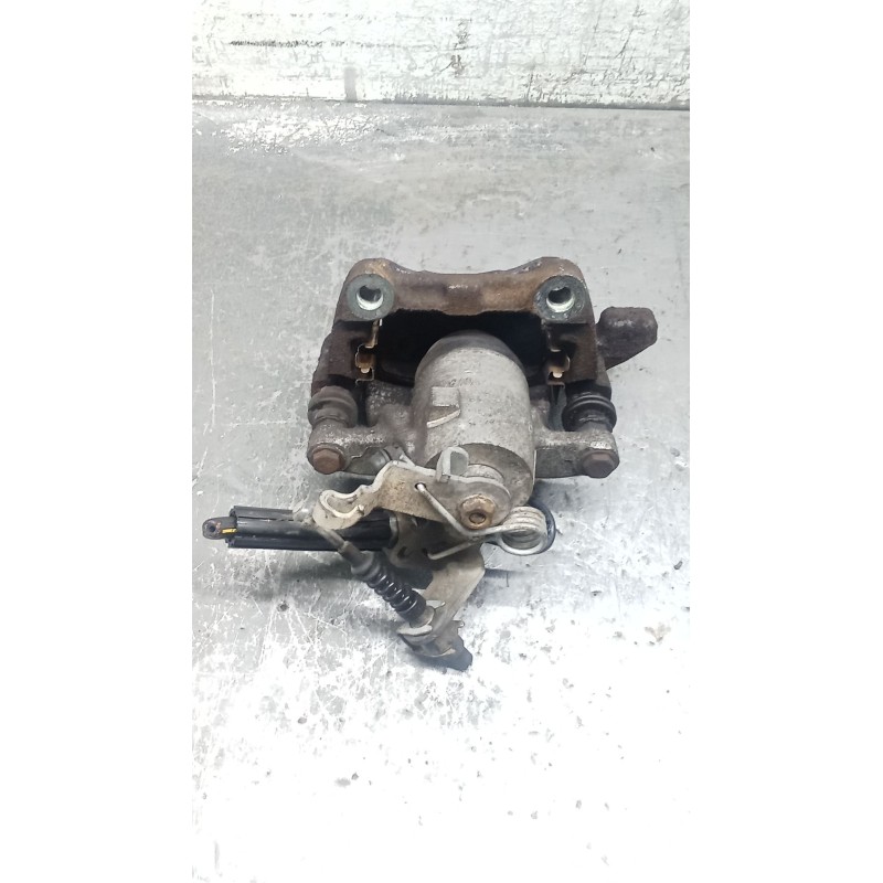 Recambio de pinza freno trasera derecha para skoda octavia ii (1z3) 1.9 tdi referencia OEM IAM  04 TRW