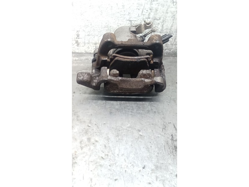Recambio de pinza freno trasera derecha para skoda octavia ii (1z3) 1.9 tdi referencia OEM IAM  04 TRW