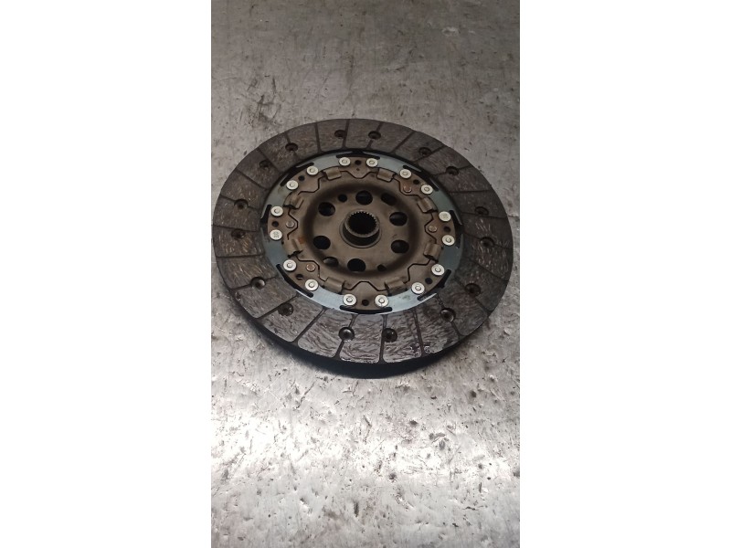 Recambio de kit embrague para skoda octavia ii (1z3) 1.9 tdi referencia OEM IAM F2201 123042610 04