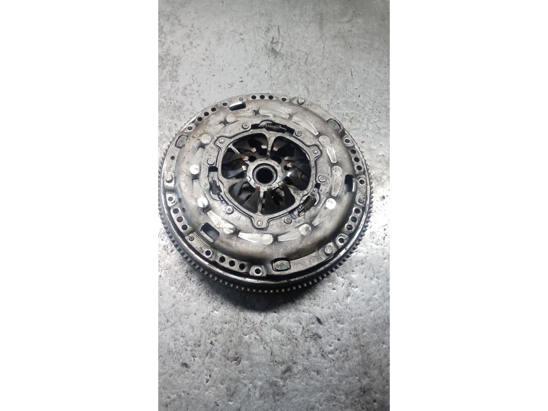 Recambio de kit embrague para skoda octavia ii (1z3) 1.9 tdi referencia OEM IAM F2201 123042610 04