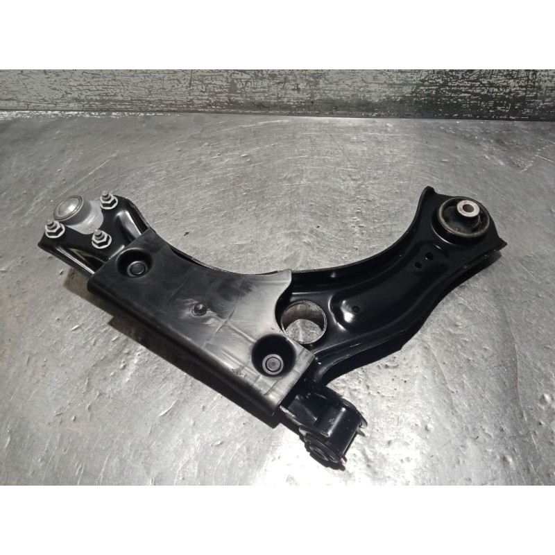 Recambio de brazo suspension inferior delantero izquierdo para audi a1 sportback (gba) 25 tfsi referencia OEM IAM   20
