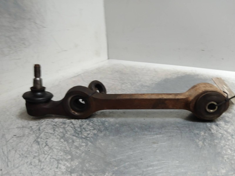 Recambio de brazo suspension inferior delantero izquierdo para seat 131 2.0 referencia OEM IAM   