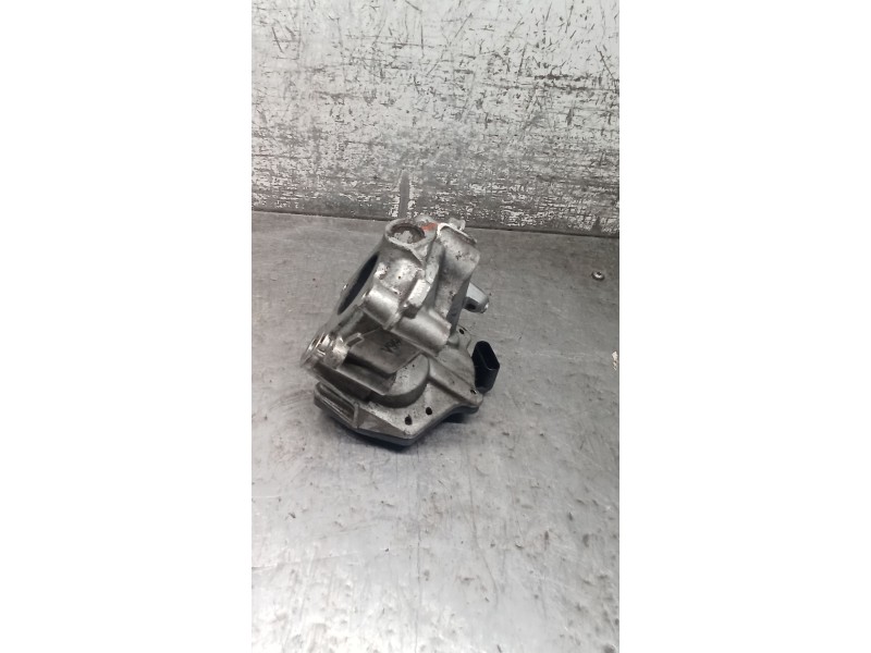 Recambio de valvula egr para mercedes-benz clase c (w204) berlina c 200 cdi blueefficiency (204.001) referencia OEM IAM A6511400