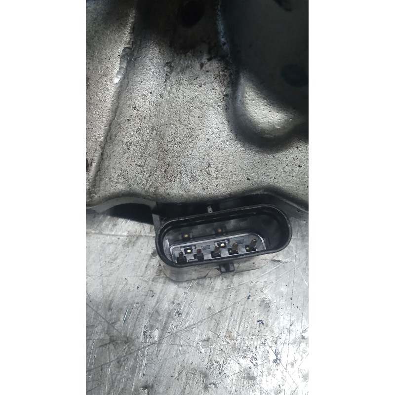 Recambio de valvula egr para mercedes-benz clase c (w204) berlina c 200 cdi blueefficiency (204.001) referencia OEM IAM A6511400