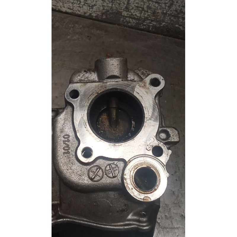 Recambio de valvula egr para mercedes-benz clase c (w204) berlina c 200 cdi blueefficiency (204.001) referencia OEM IAM A6511400