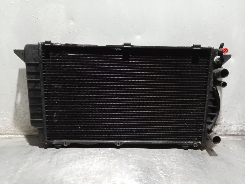 Recambio de radiador agua para audi 80 b4 sedán (8c2) 1.9 tdi referencia OEM IAM 8A0121251  92