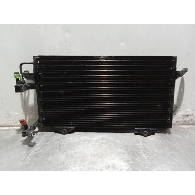 Recambio de condensador / radiador aire acondicionado para audi 80 b4 sedán (8c2) 1.9 tdi referencia OEM IAM 8A0260401AB  92