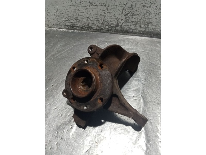 Recambio de mangueta delantera izquierda para renault scénic ii (jm0/1_) 1.5 dci (jm1e, jm16) referencia OEM IAM   06