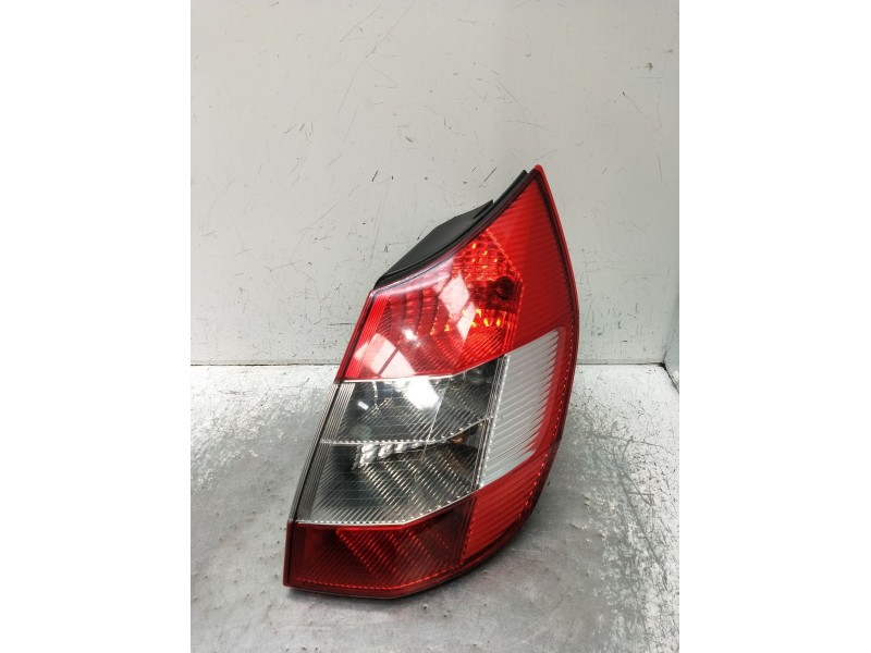 Recambio de piloto trasero derecho para renault scénic ii (jm0/1_) 1.5 dci (jm1e, jm16) referencia OEM IAM   