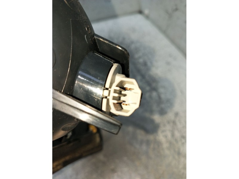 Recambio de piloto trasero izquierdo interior para mazda 6 hatchback (gh) 1.8 mzr referencia OEM IAM   2007