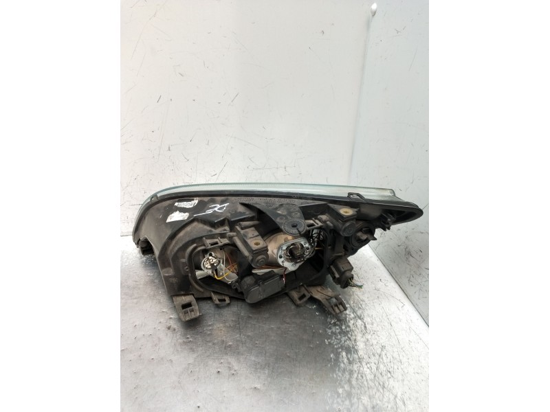 Recambio de faro derecho para ford focus ii (da_, hcp, dp) 1.6 referencia OEM IAM   2005