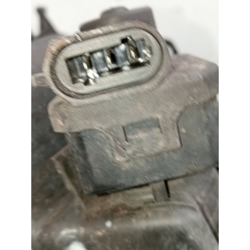 Recambio de faro izquierdo para renault clio ii (bb_, cb_) 1.5 dci (b/cb07) referencia OEM IAM   