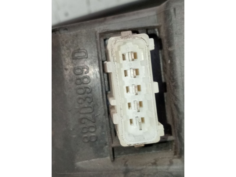 Recambio de faro derecho para peugeot 306 (7b, n3, n5) 2.0 hdi 90 referencia OEM IAM 89003847 087487 