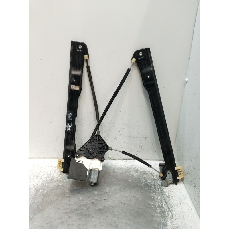 Recambio de elevalunas delantero izquierdo para volkswagen caddy iv furgoneta/monovolumen (saa, sah) 2.0 tdi referencia OEM IAM 