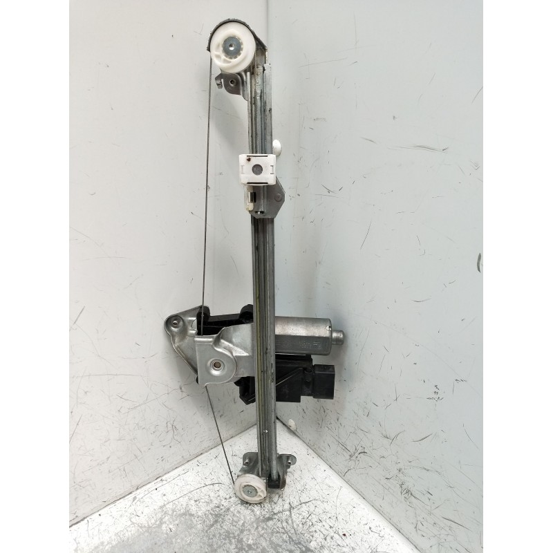 Recambio de elevalunas trasero izquierdo para mercedes-benz clase e (w210) e 220 d (210.004) referencia OEM IAM   1995 4P