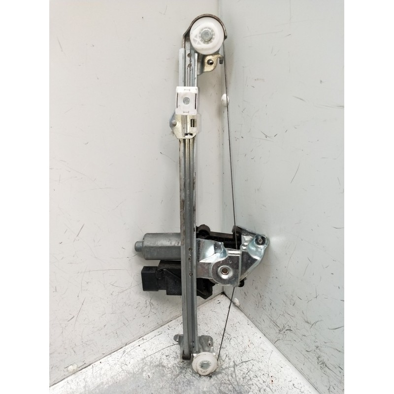 Recambio de elevalunas trasero derecho para mercedes-benz clase e (w210) e 220 d (210.004) referencia OEM IAM   1995 4P