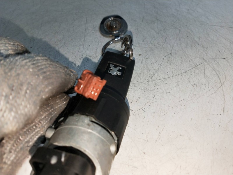 Recambio de conmutador de arranque para peugeot 407 st confort referencia OEM IAM N05024554 N0502073 