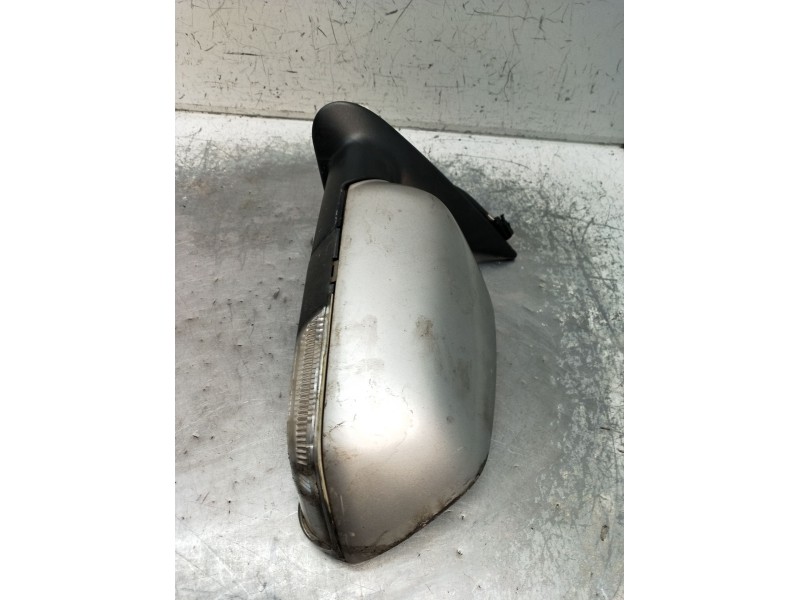 Recambio de retrovisor izquierdo para skoda octavia ii (1z3) 1.9 tdi referencia OEM IAM  ELÉCTRICO 2004